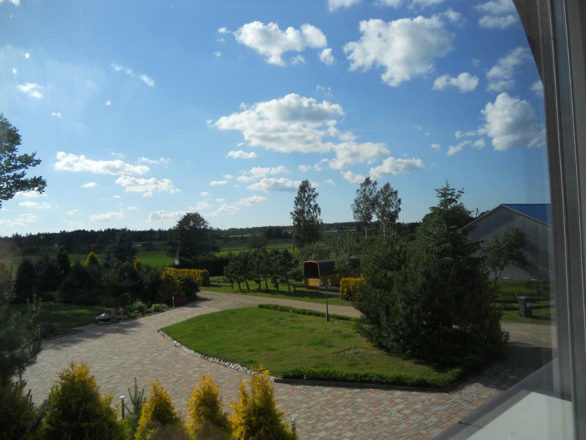 Vetras Hotel Rude Bagian luar foto